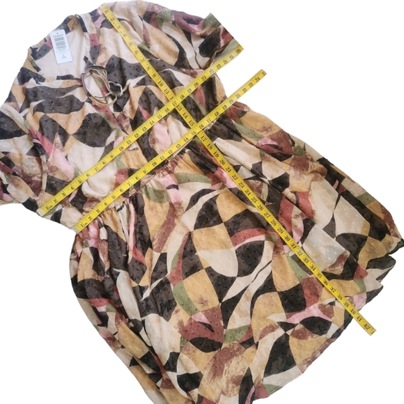 TORRID🔖NWT! Clip Dot Front Keyhole Skater Dress - Size 2X - Picture 12 of 15